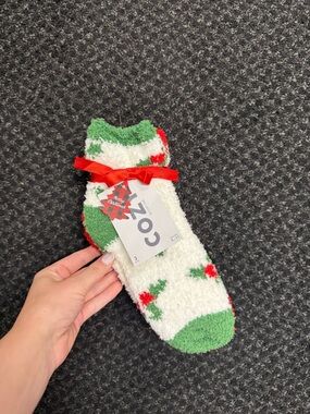 Cozy Holiday Fuzzy Socks with Green & Red Holly